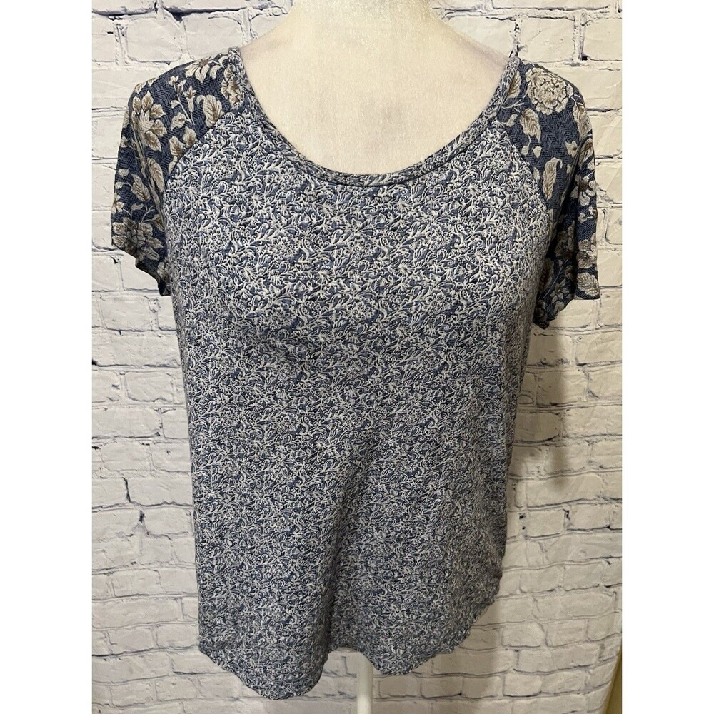LUCKY BRAND shirt Women Floral Print 1/4 Zip Back Short Sleeve Blue HI-LOW - M - Picture 2 of 8